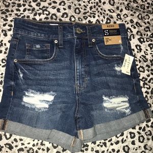 Super High Rise Midi Shorts